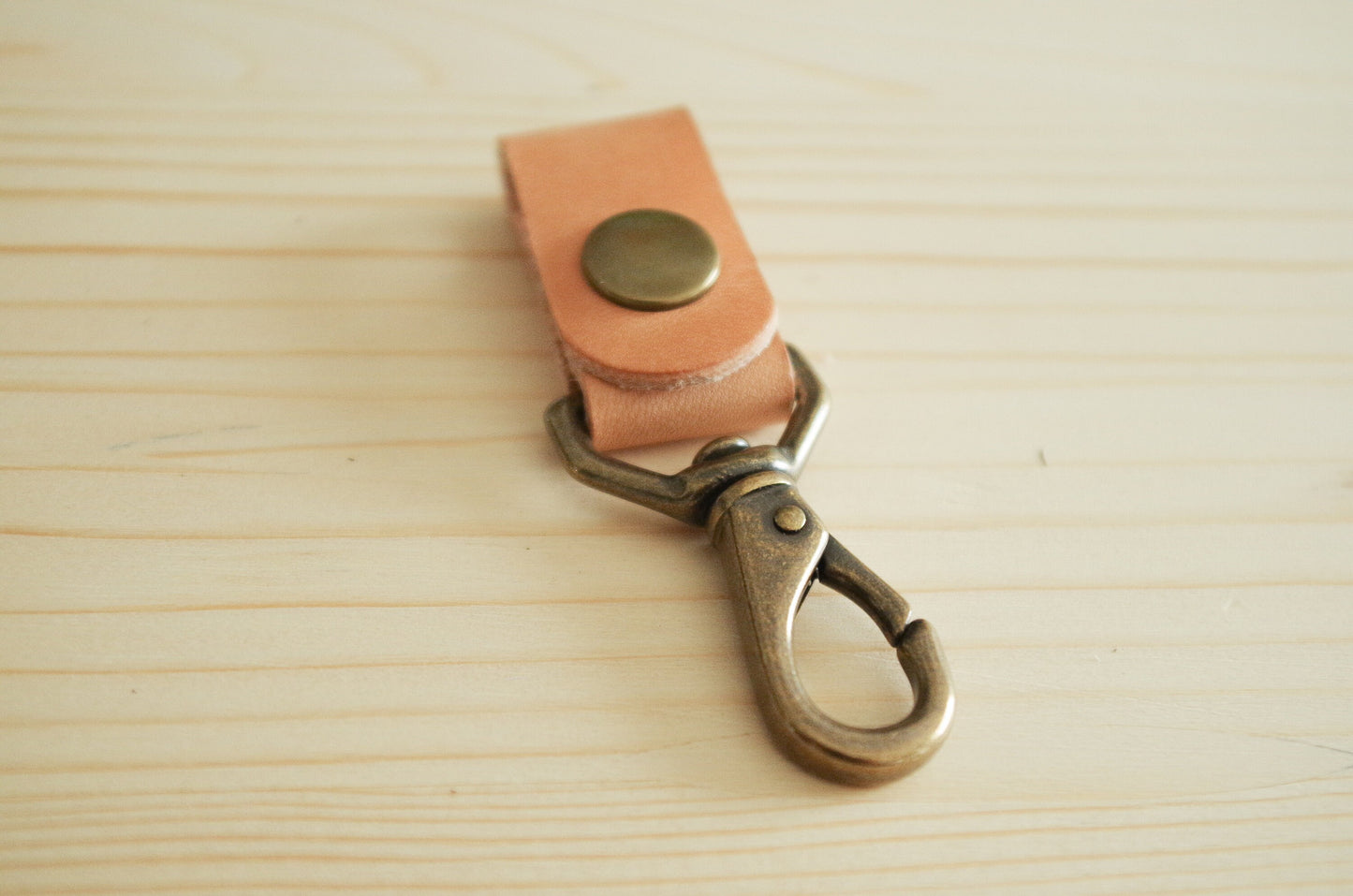 Swivel Snap Cord Clip in Russet