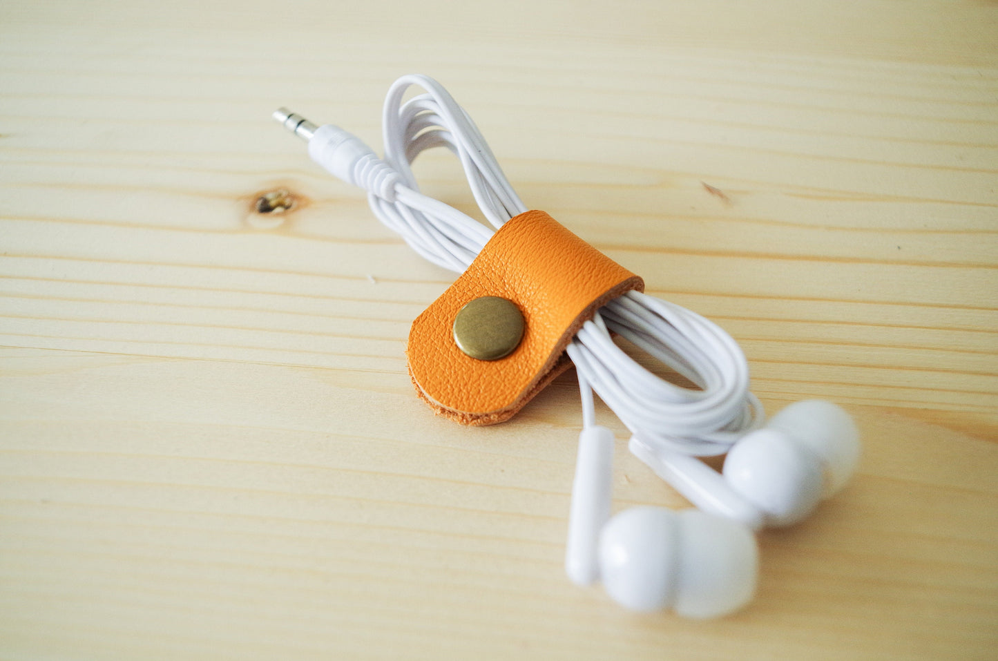 Cord Clip in Orange