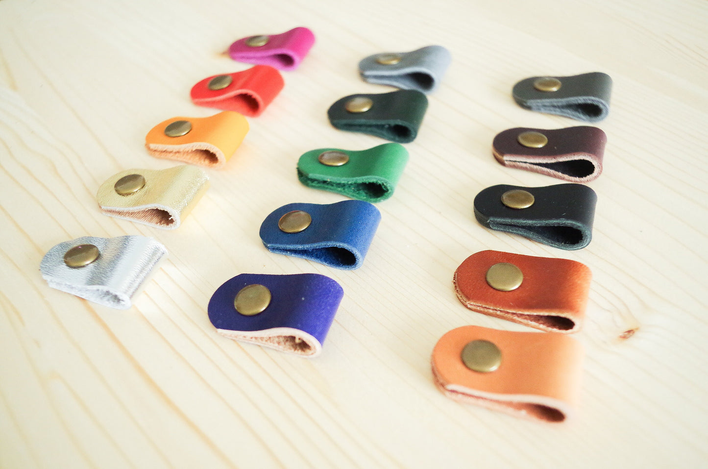 Cord Clip in Gold