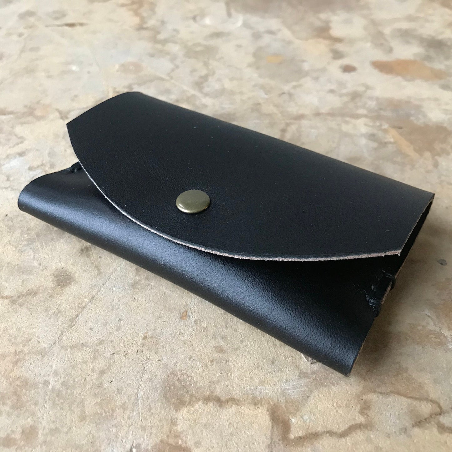 Arc Card Holder