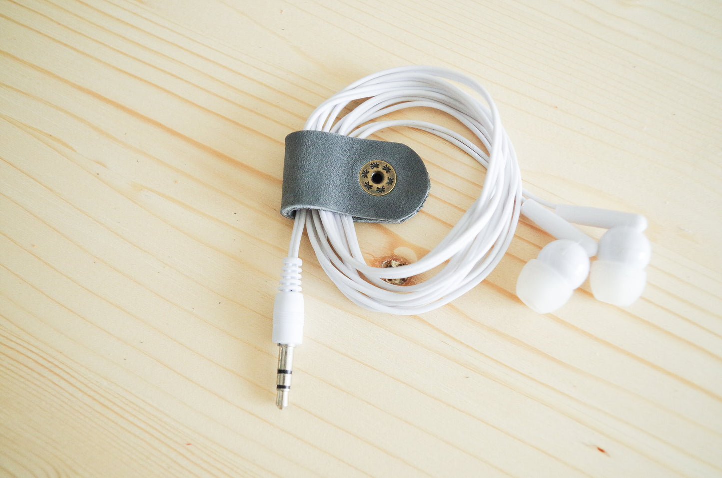 Cord Clip in Grey