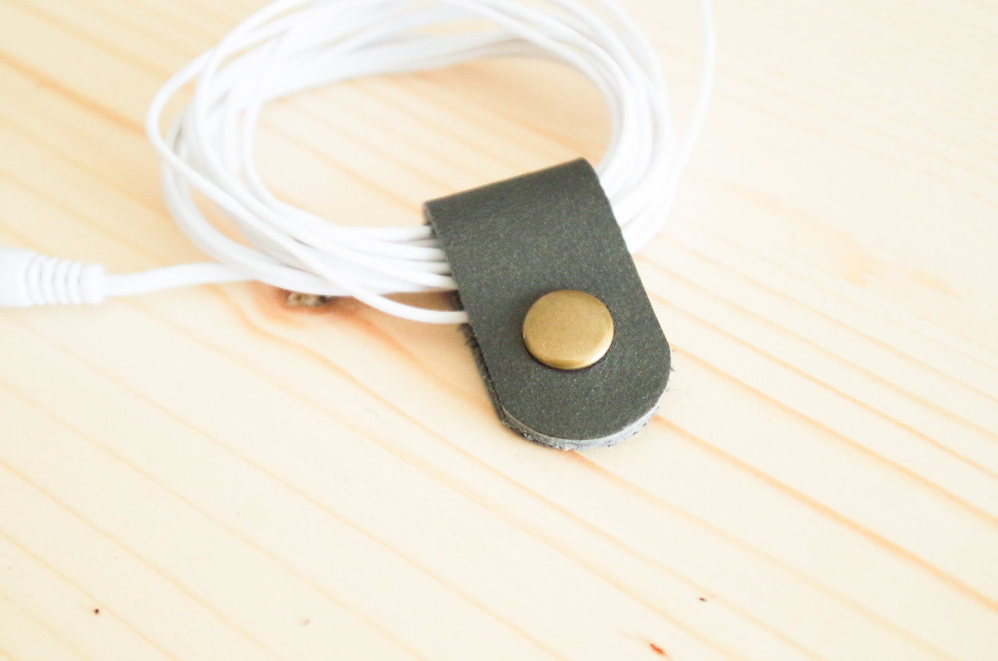 Cord Clip in Dark Grey