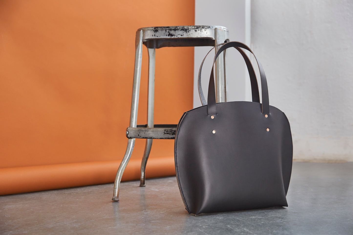 Large Signature Bag