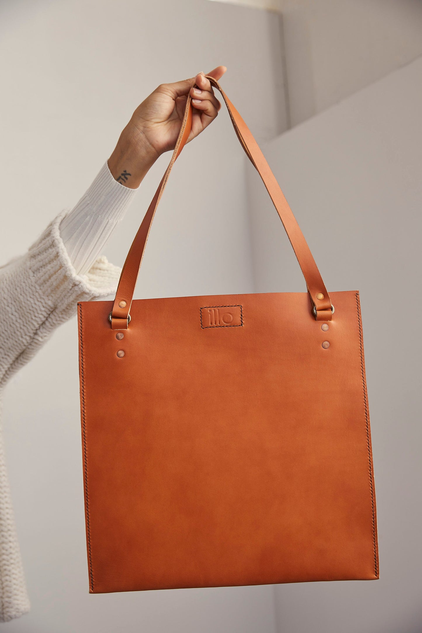 DITC Tote in Tan