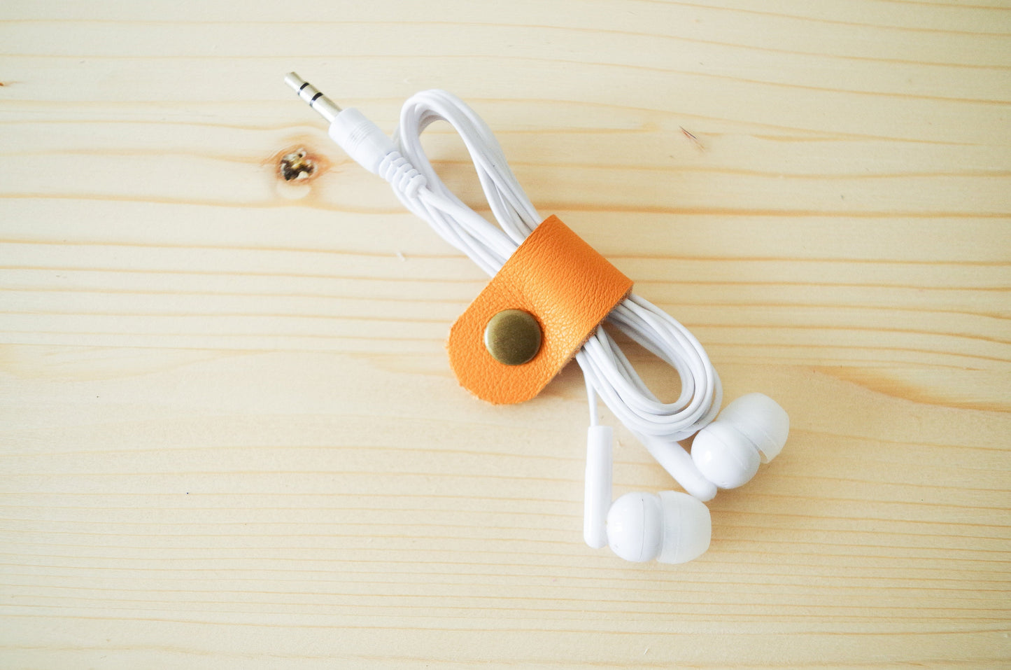Cord Clip in Orange