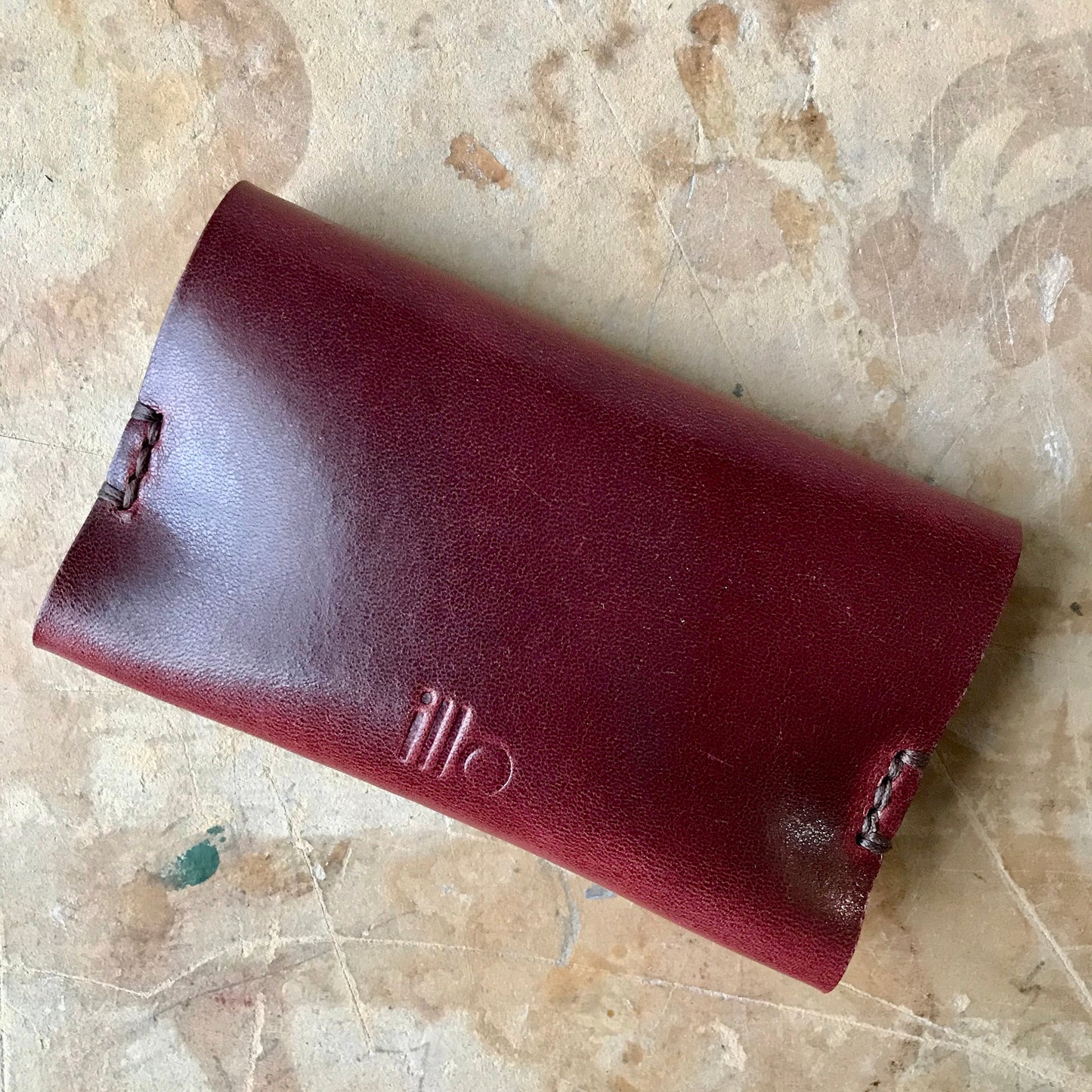 Arc Card Holder
